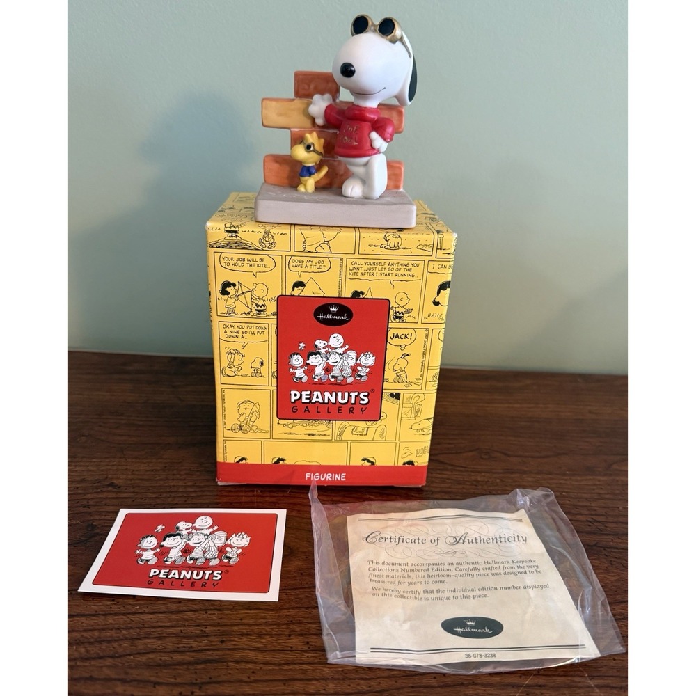 VTG 2000 Hallmark Keepsake Peanuts Gallery Joe Cool & Friend Numbered Figurine